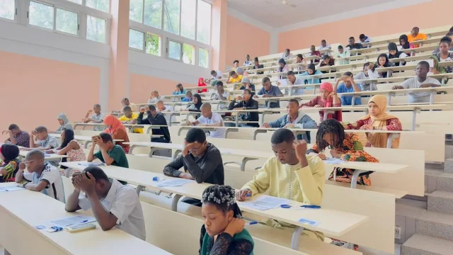 Accès à la Faculté des Sciences et Techniques de la Santé, le concours lancé par les autorités de l’UGANC